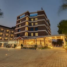 5 Star Hotels In Lonavala Book From 40 Best Hotels 3999 Flat 50 Off On First Hotel Booking Reveniir holidays, hotel aristro, hotel dreamland are few budget hotels in lonavala. 5 star hotels in lonavala book from 40