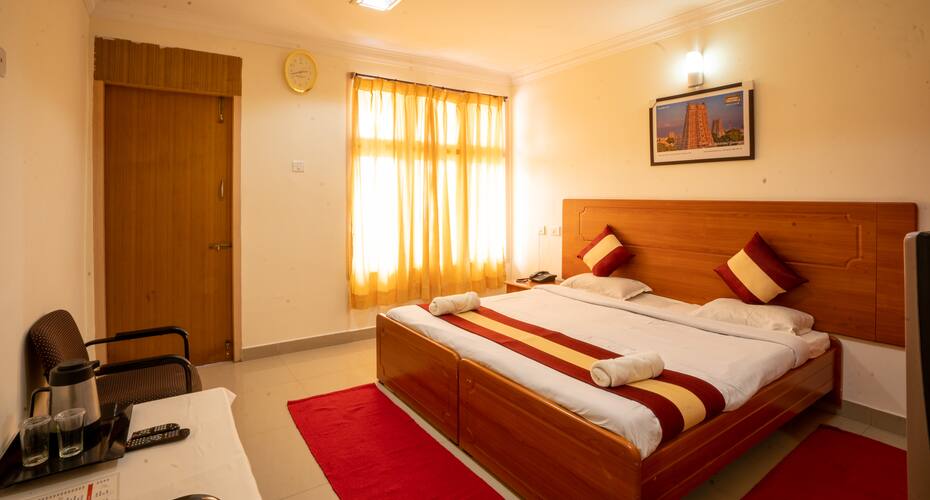 Hotel TamilNadu, Kodaikanal 1