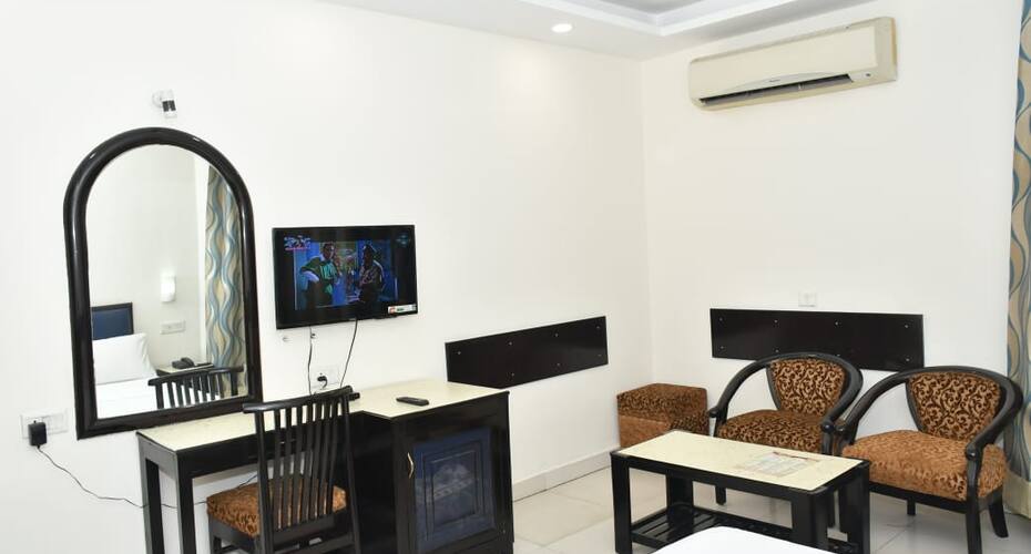 Hotel Raman's, Yamunanagar 5