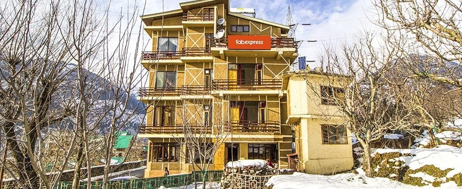 https://imgcld.yatra.com/ytimages/image/upload/t_hotel_yatra_details_desktop/v0312611909/Hotel/00188842/main_photos_fabexpress_shami_inn_manali_Hotels_20190207122631_E9A0fn.jpg