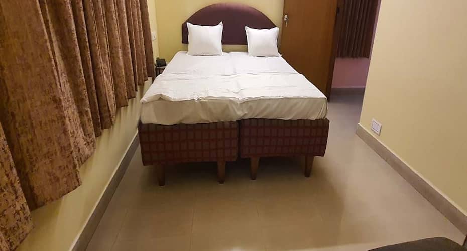 Royal Stay, Visakhapatnam 4