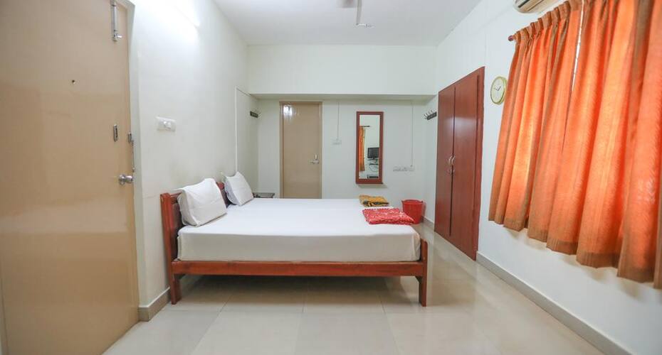 Sai Charan Comfort Inn, Chennai 3