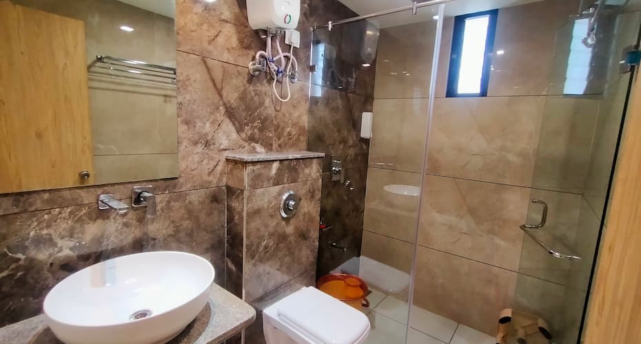 HOTEL ASIANA, Ahmedabad 4