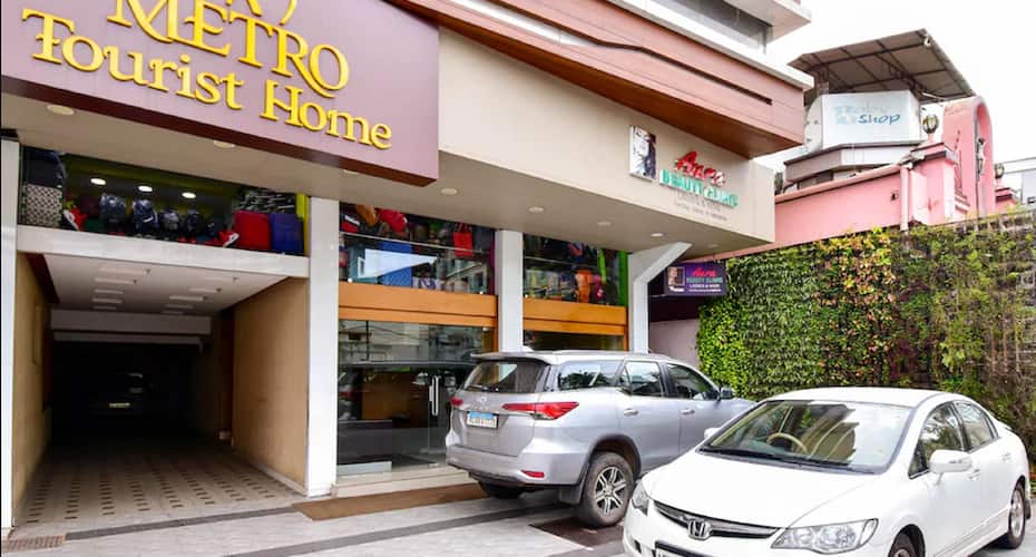 Metro Tourist Home, Kozhikode 1