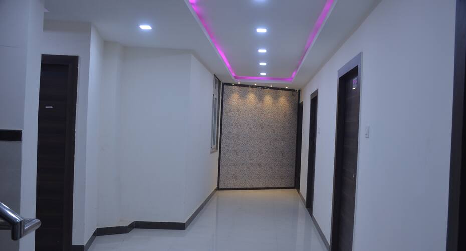 Hotel Krishna Galaxy, Kanpur 5