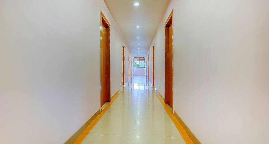 Sri Lakshmi Tulasi Residency, Tirupati 5