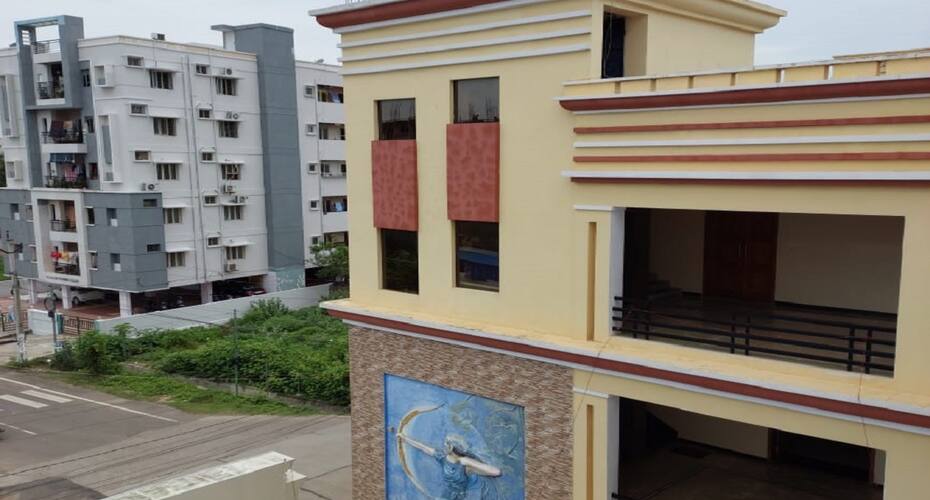 The Central Suites Inn Kakinada Price, Reviews, Photos & Address