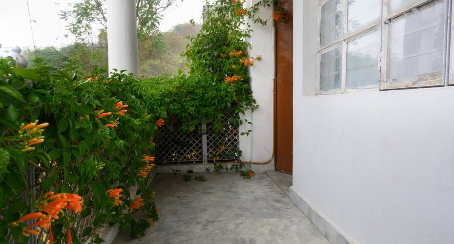 Peacock Hill Homestay, Bhopal 2