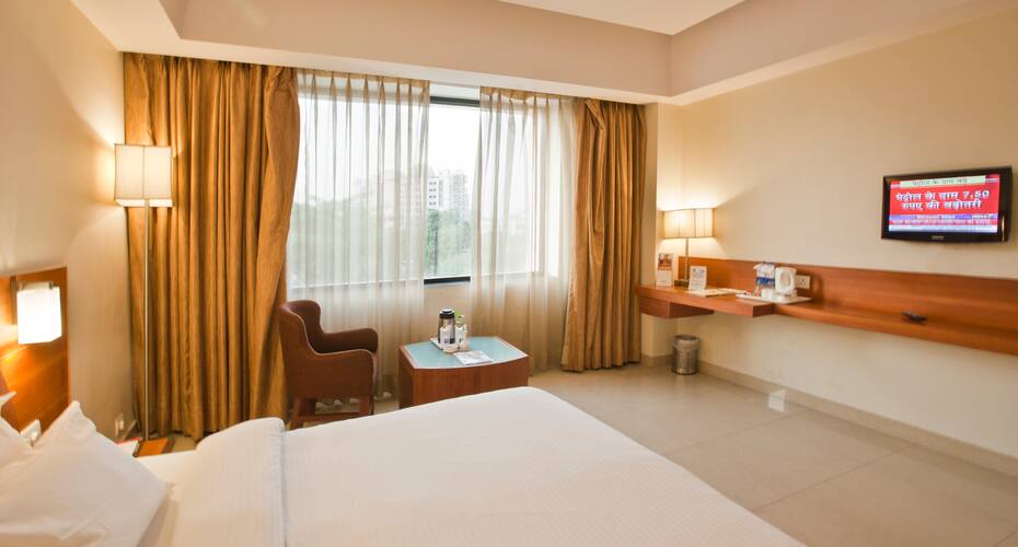 Comfort Inn Lucknow Book This Hotel At The Best Price Only On