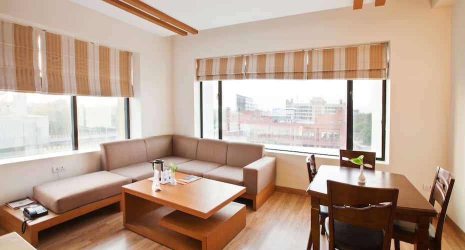 Comfort Inn Lucknow Book This Hotel At The Best Price Only On