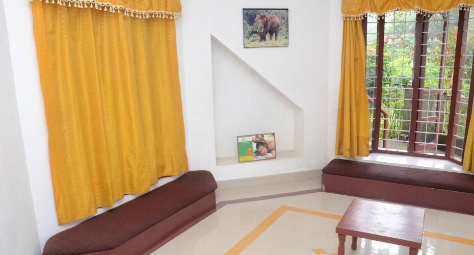 Sisiram Cottage Munnar Book This Hotel At The Best Price Only