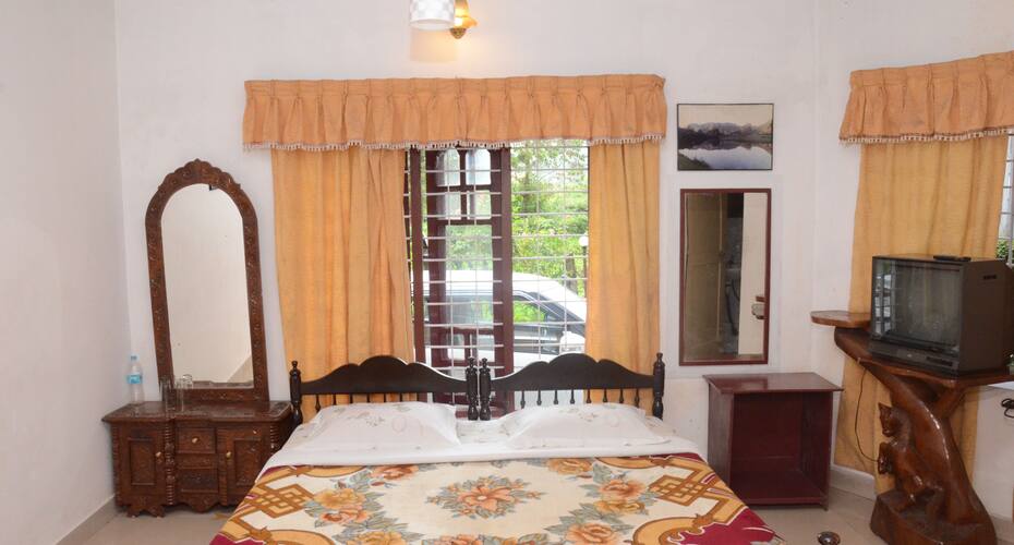 Sisiram Cottage Munnar Book This Hotel At The Best Price Only