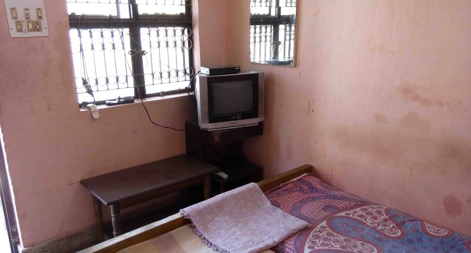 Sri Vinayaka Lodge Bannimantap Hotel Booking Hotels In Mysore Bigbreaks Com