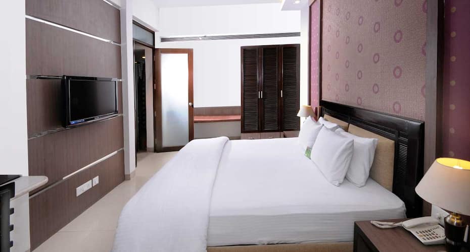 Shiva Oasis Resort - 