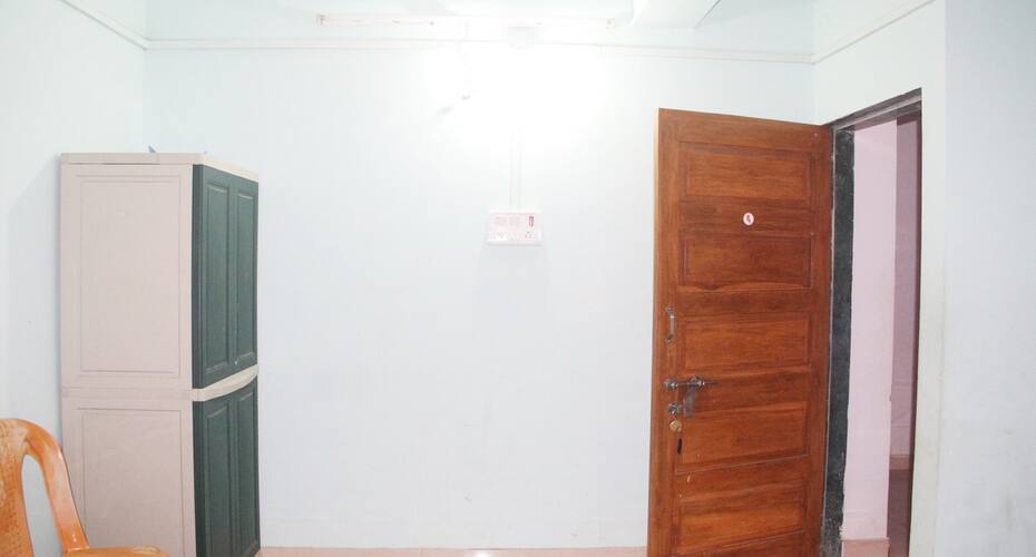 Kalpvruksha Lodging, Alibaug 3