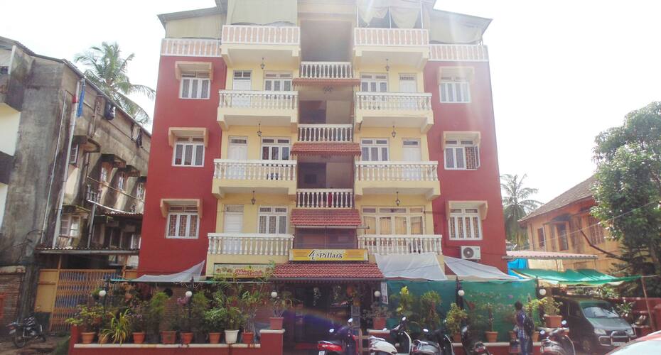 Hotel 4 Pillars Hotel Goa, Book Room ₹4420/night + 70 OFF
