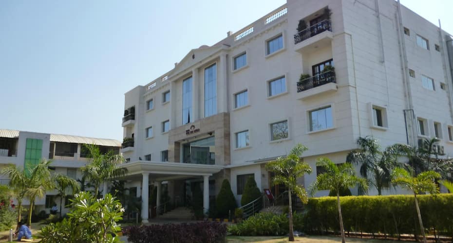 Hotel Sai Leela BOOK Nashik Hotel with ₹0 PAYMENT