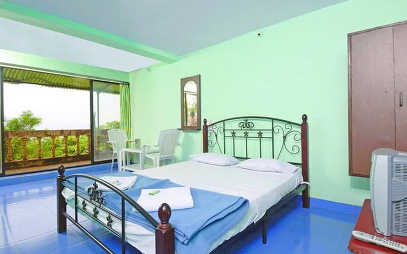 Koyna Lake Resort Satara Price Reviews Photos Address Mobile photo upload of koyna dam. koyna lake resort satara price reviews