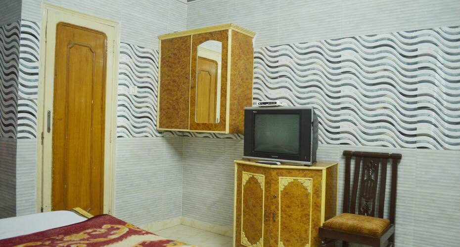 Hotel Saffron Amritsar Price Reviews Photos Address Yatra is an emotional tribute to the former chief minister of andhra pradesh y.