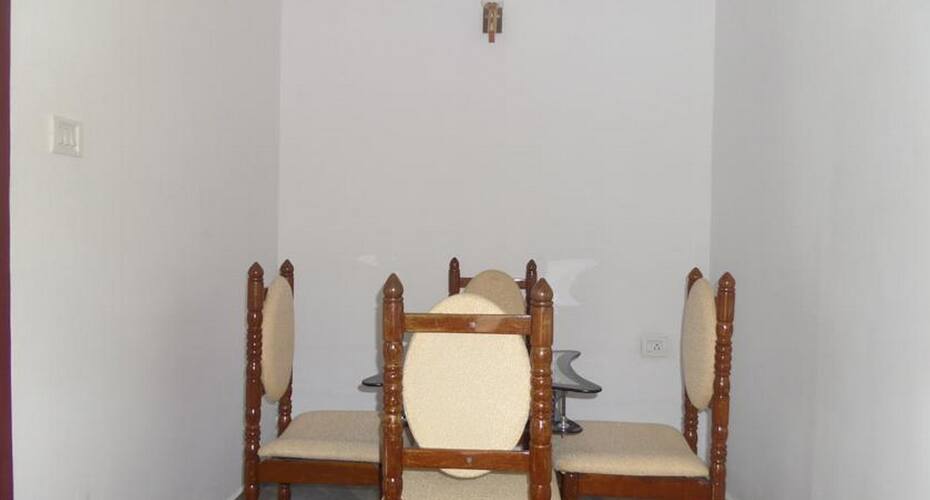 Kulangara Homestay Hotel Munnar Book Hotel Online Hoteldekho