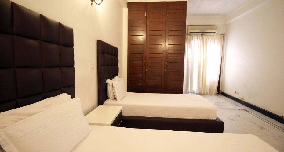 Apex Inn Saket New Delhi Book This Hotel At The Best - 