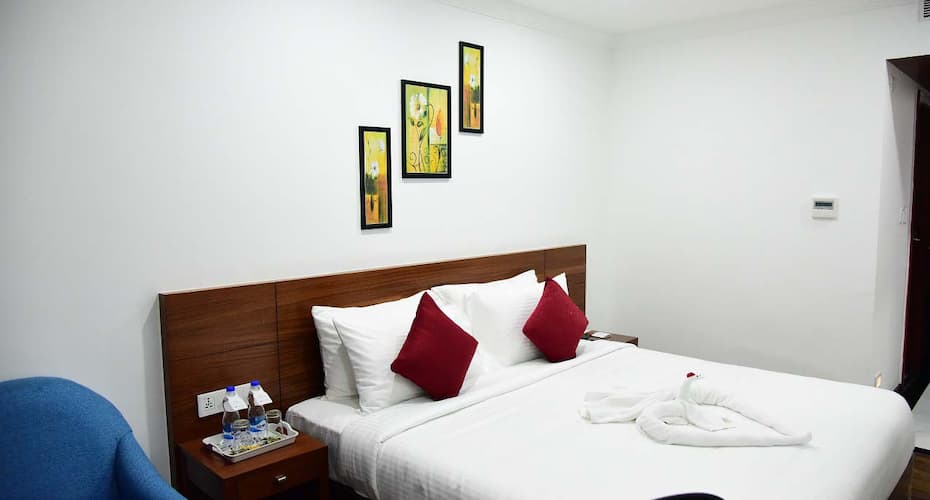 The Royal Comfort Bangalore Book This Hotel At The Best Price