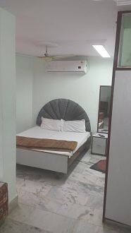 Adarsh Palace Hotel Hamidia Road Hotel Booking Hotels In Bhopal Bigbreaks Com Book adarsh palace hotel, bhopal. bigbreaks com