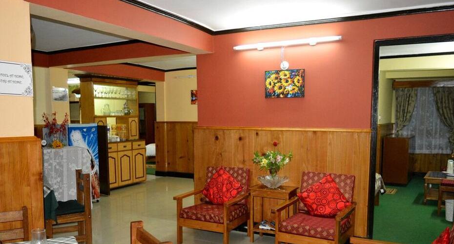 Serenity Homestay, Darjeeling 3
