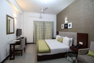 Stately Suites Golf Course Road Gurgaon Book This Hotel - 
