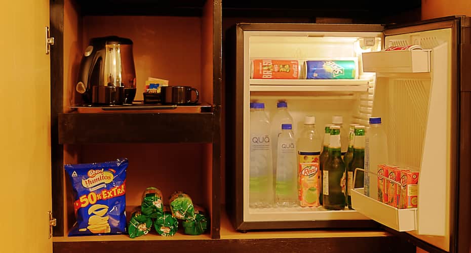 Hotel Mini Bar at Rs 9990/piece in Noida