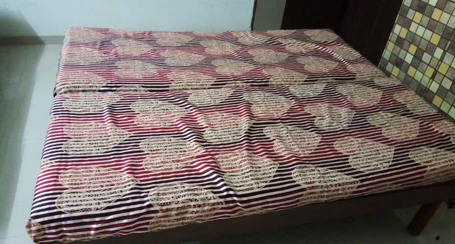 Service Appartmebt 2 Bhk Near High Court, Ahmedabad 2