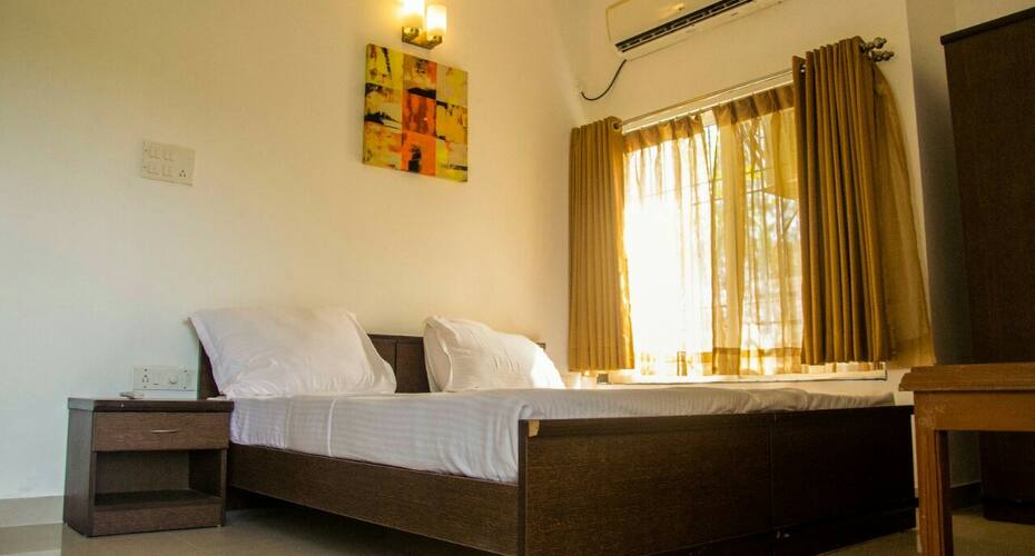 2 BHK Serviced apartments at Lonavala with pool, Lonavala 5
