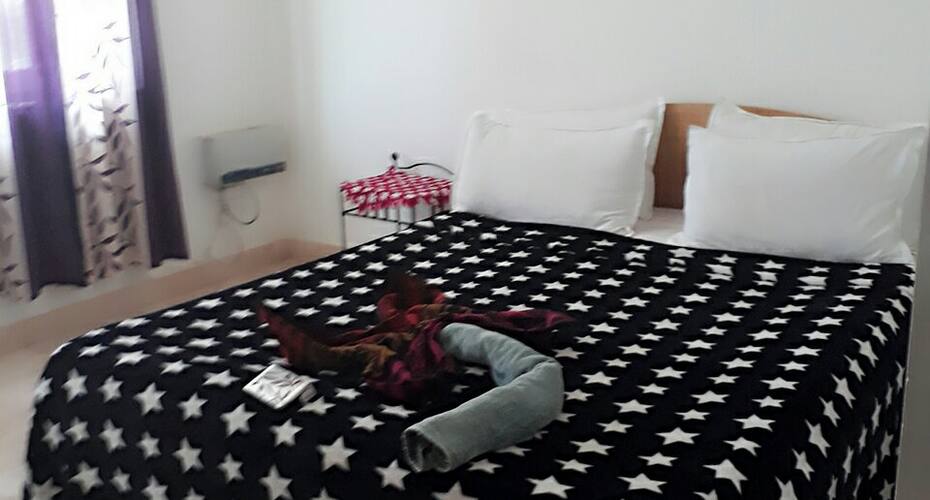 Blue Beach Apartment  Near Baga  Beach, Goa 5