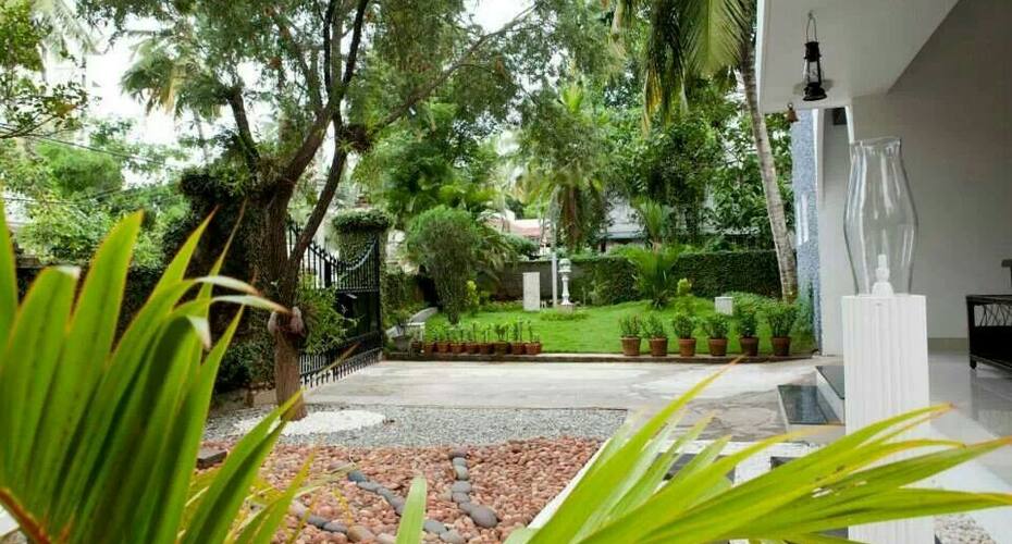 Kowdiar House, Thiruvananthapuram 3