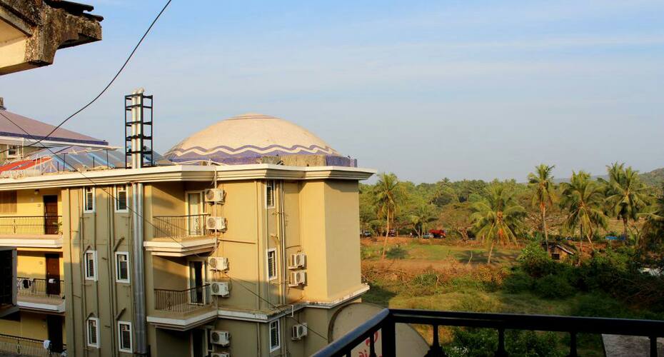 Calangute beauty 2bhk Luxury Apartment, Goa 3