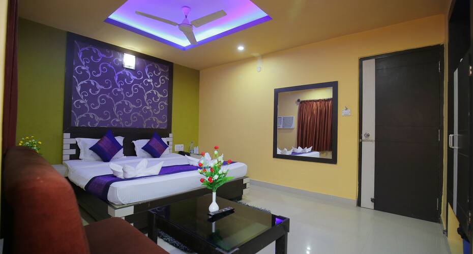 hotel pushpa puri price reviews