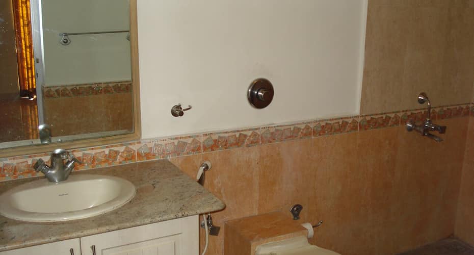 Beautiful, Grand 3 Bhk, Great Location, Bangalore 5