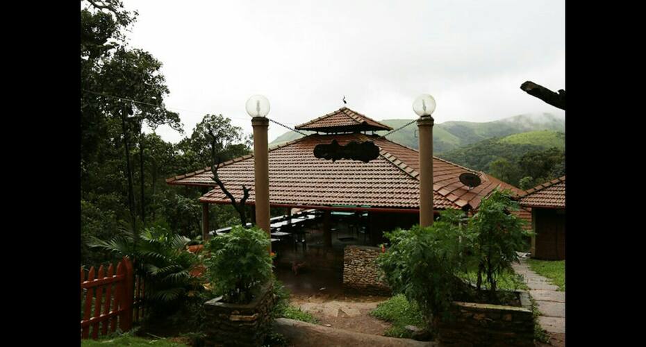 Saalugudda Homestay, Sakleshpur 2