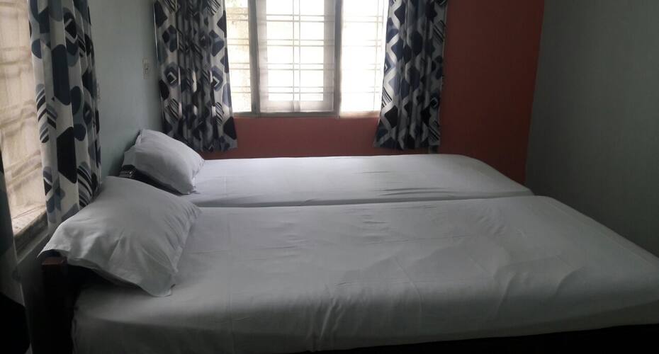 Sunshine Inn Homestay, Kochi 3
