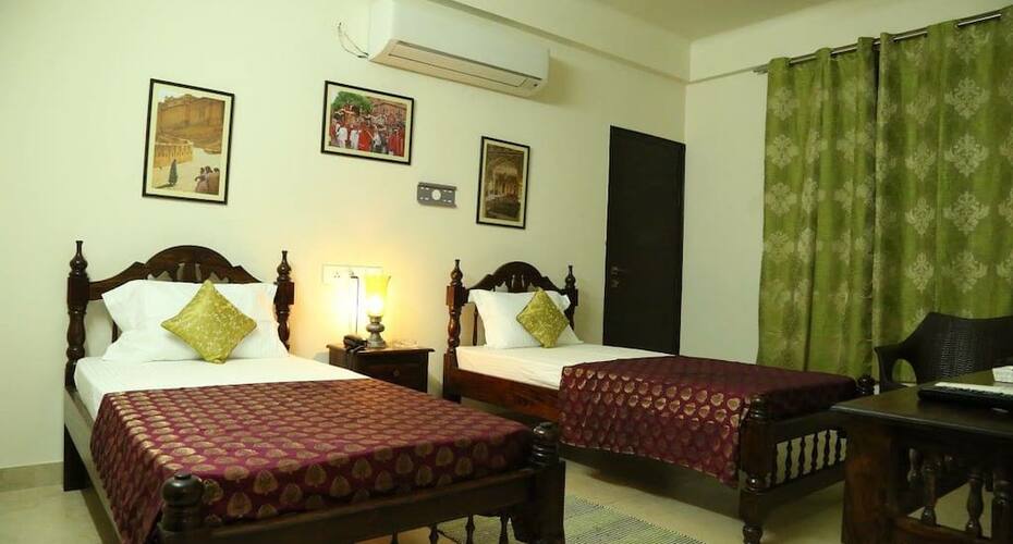 Saket Inn, Jaipur 5
