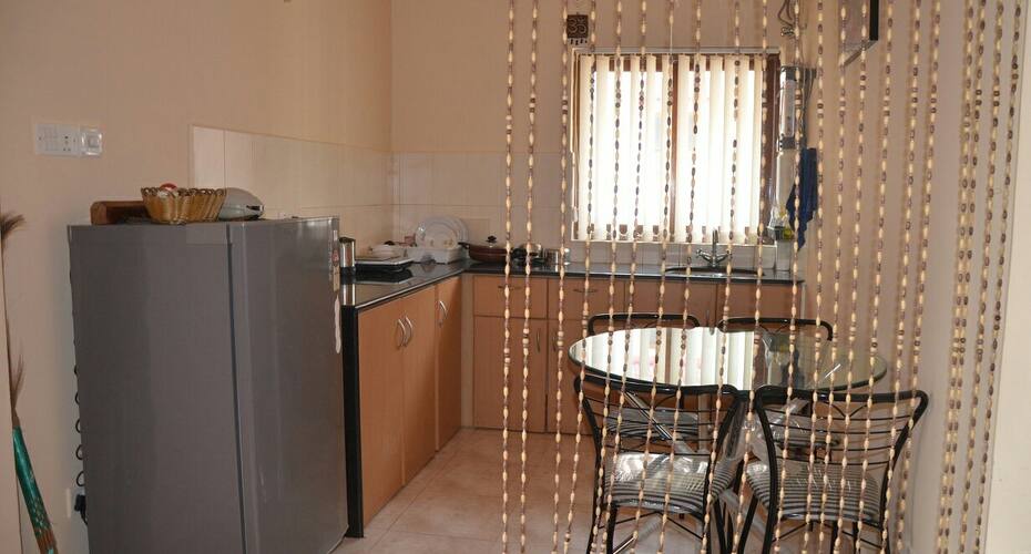 Blue beach nest service appartment, Goa 5