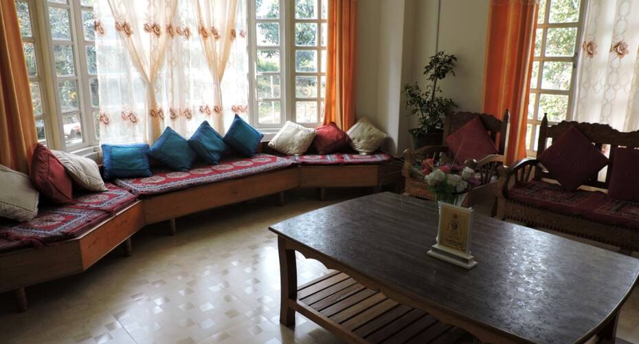 Green Lawn Homestay, Aritar 2