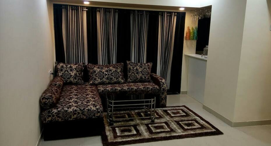 Cosy 2bhk Apartment With Scenic View, Mumbai 2