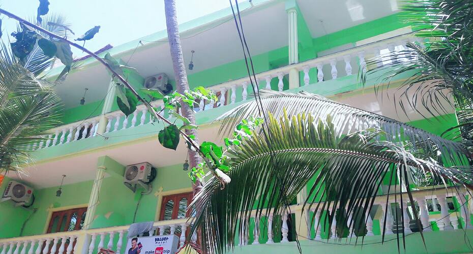 Leela Inn Delux Room Candolim Beach, Goa 3