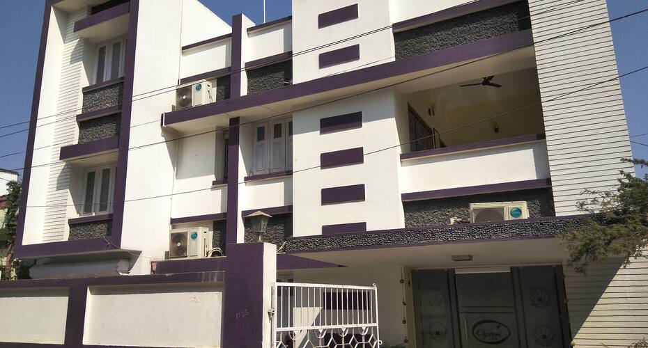 Oysters Inn, Patna 1