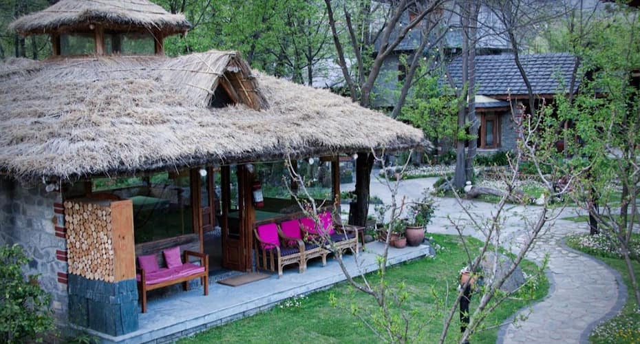 Niralaya Resort Kullu Price Reviews Photos Address A 0.1 km de manu temple. niralaya resort kullu price reviews