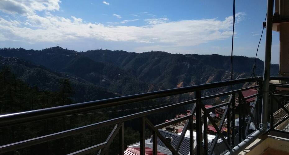 S.R Regency Cozy Homestay, Shimla 2
