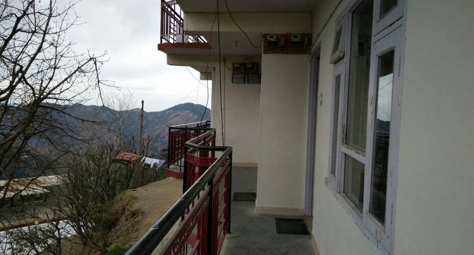 Vaishnavi Homestay, Shimla 3