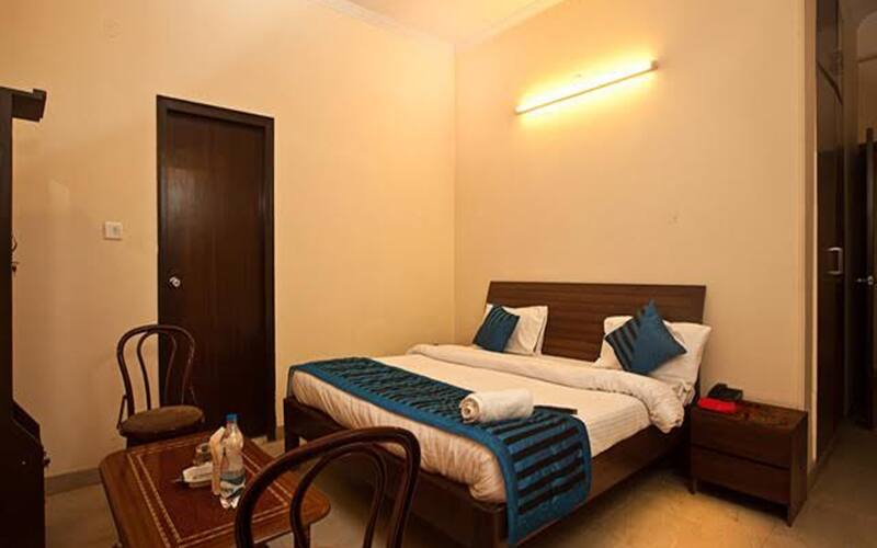 Hotel Top In Town, Noida 4