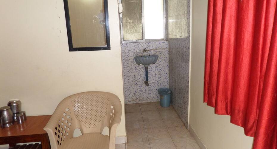 Hotel Omkar Palace, Trimbakeshwar 4